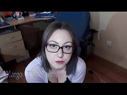 ❤️ Garota Sexy com Dildo de Óculos Chupa Profundamente na Câmera ️❌ Porno vk em pt-br.myinvest.top ❌❤